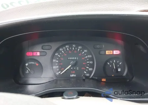 1998 Ford Contour Lx z USA, uszkodzony, nr VIN 1FAFP663XWK237902